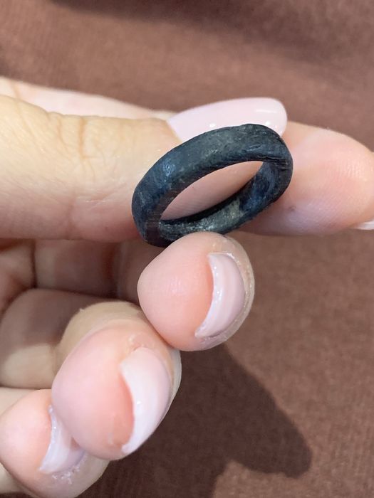 Anel de Madeira Feito à Mão e à Medida