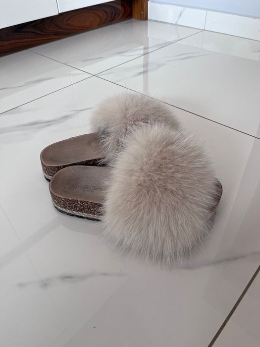 Klapki futro naturalne