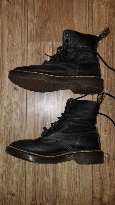 Dr. Martens UK3 35/36 22.5cm czarne buty Skóra* wysokie żółta nitka