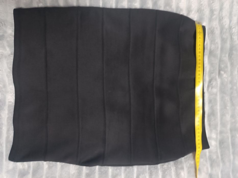 Spódniczka czarna rozmiar M