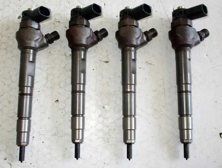 Форсунки дизель: Рено 1.5 dCi, Пасат 2.0 TDI, Віто і т.д . В наявності