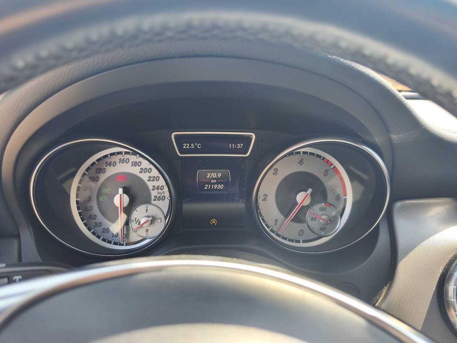Mercedes CLA 200d Shooting Brake 2.1 136cv