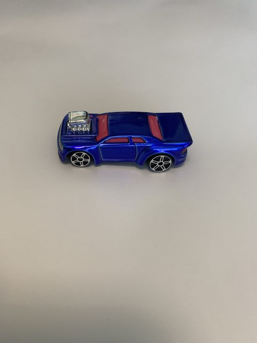 Машинка Maisto Wild Whip