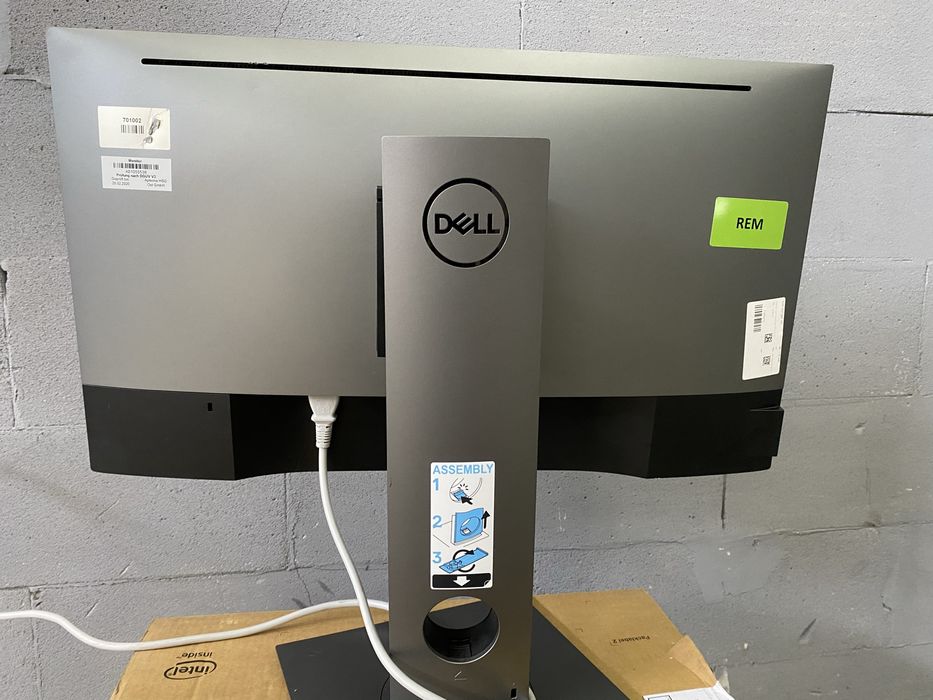Монітор 2К DELL U2717D 45штук