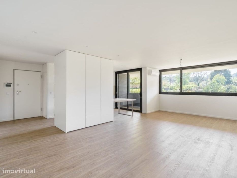 Apartamento T3 Novo em Tenões
