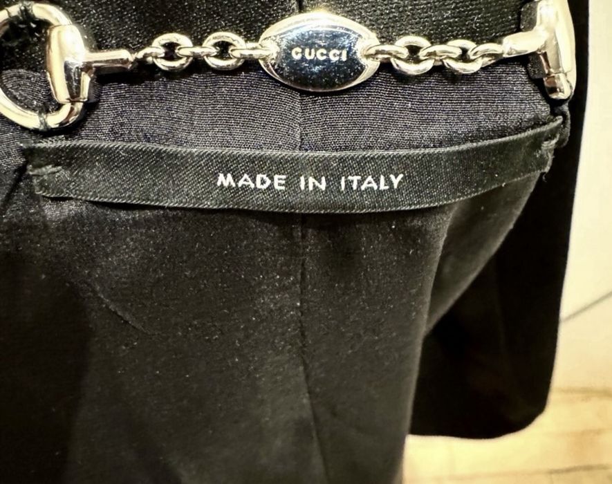 Продам женский пиджак Gucci