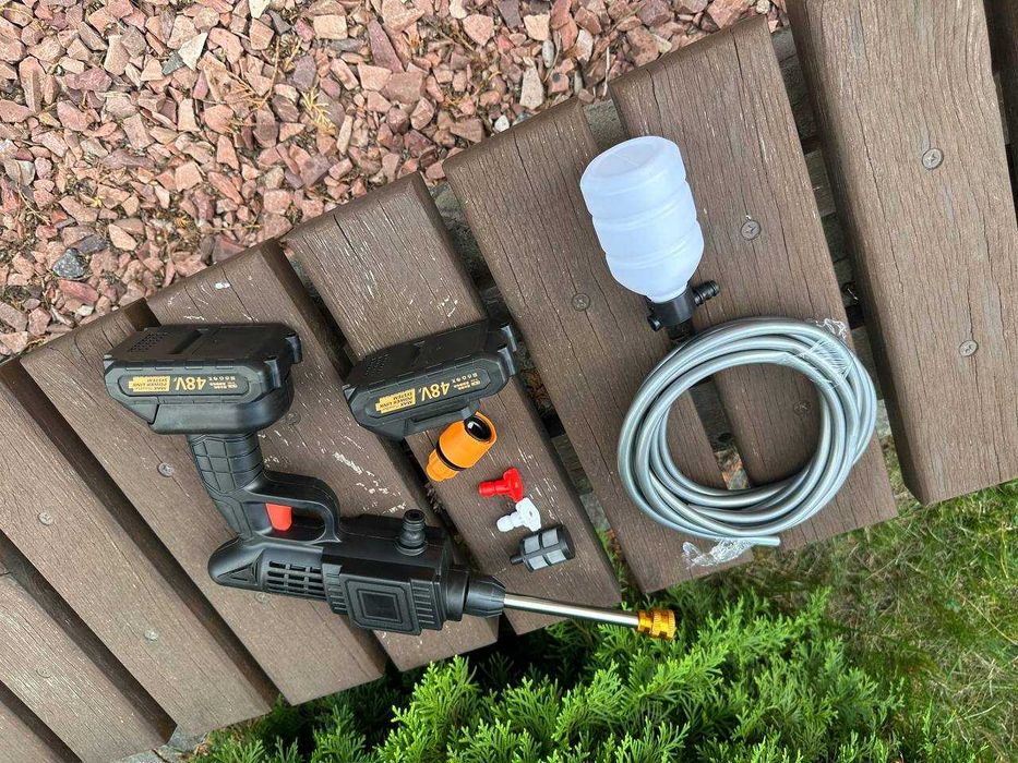 Міні мийка портативна. Мойка высокого давления аккумуляторная