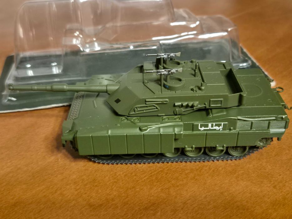 czołgi-Eaglemoss-Pojazdy Bojowe Świata /nr15--C1 Ariete