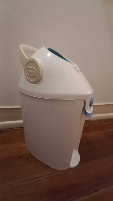 caixote contentor de lixo e fraldas (NOVO PREÇO)