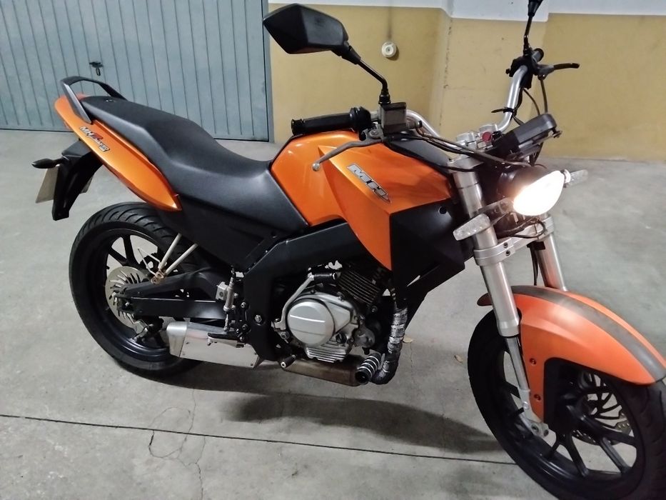 Moto MH NK 01 125cc