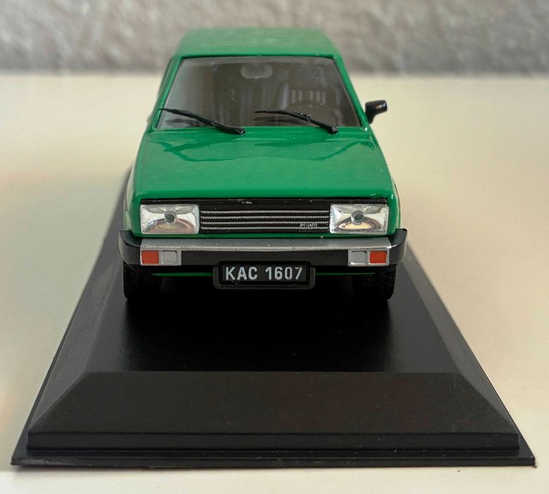 Fiat 131p Kultowe Auta PRL samochód auto model DeAgostini 1:43