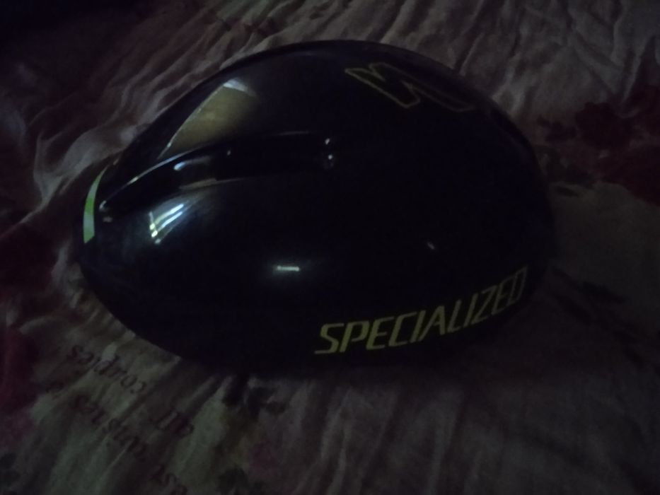 Шлем specialized