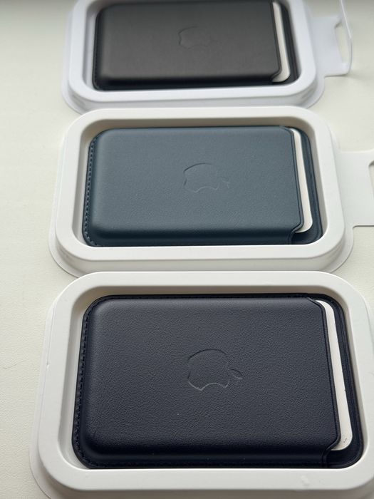 Кошелек кожаный магнитный magsafe для iphone