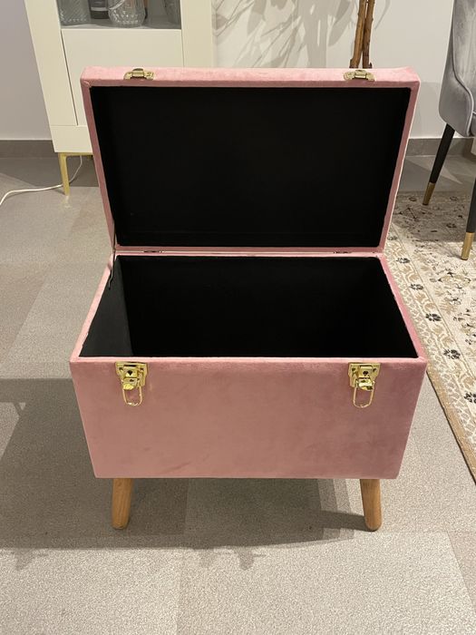 Baú Veludo Rosa com Arrumação