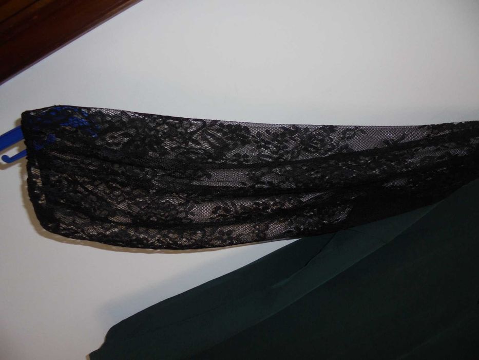 camisola de senhora cor verde com renda