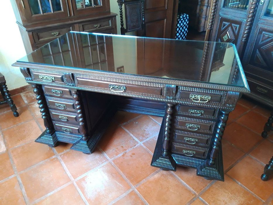 Escritório Completo Pau Santo (Manuelino)