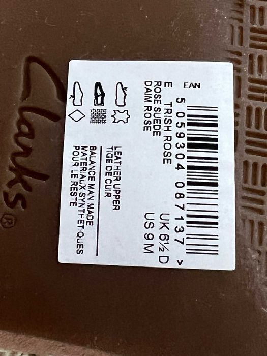 Туфлі Clarks 40р нові