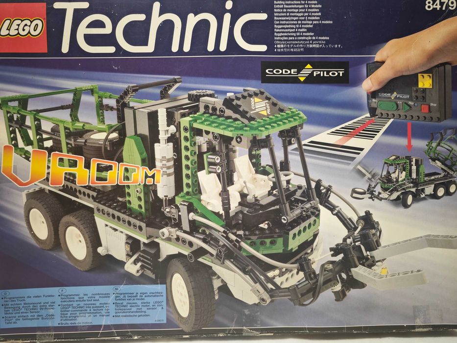 Lego Technic 8479 "Barcode Multi-Set"; 1997; [122]