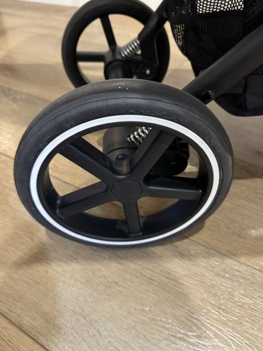 Прогулянкова коляска Cybex Eezy s2 plus
