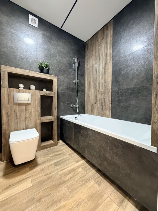 Продаж 2 кімнатної квартири з ремонтом 10 хв до центру