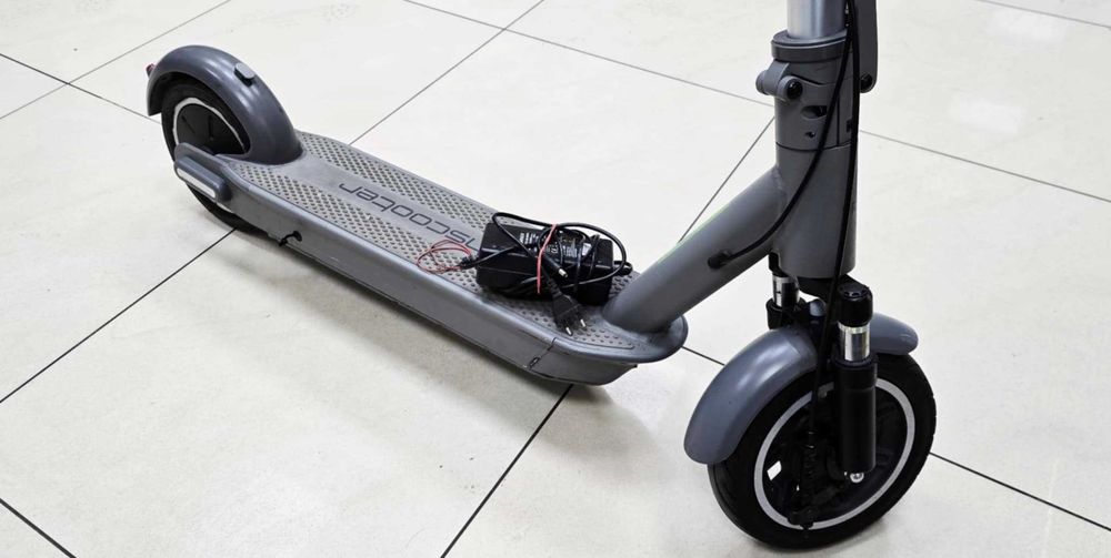 Hulajnoga elektryczna FunScooter F10 Max Pro + (65)