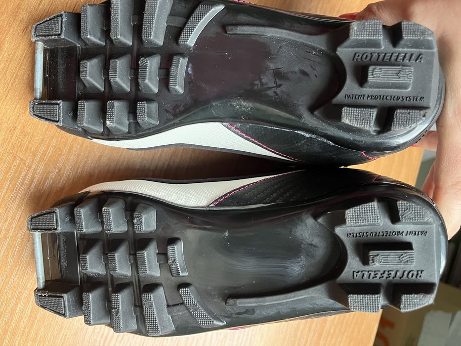 Nowe buty narciarskie biegowe Madshus r.32