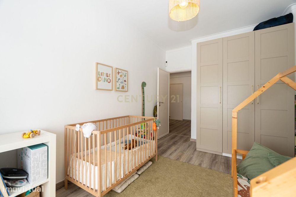 ** Espectacular Apartamento T2 Perto Do Metro De Odivelas **