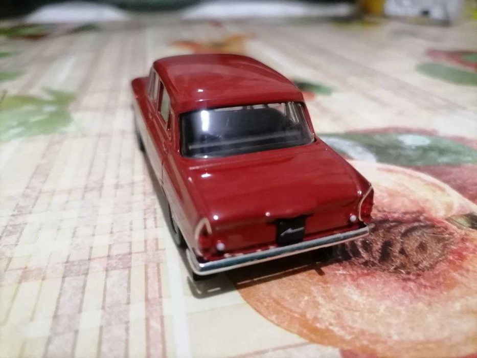 Машинка Москвич 408