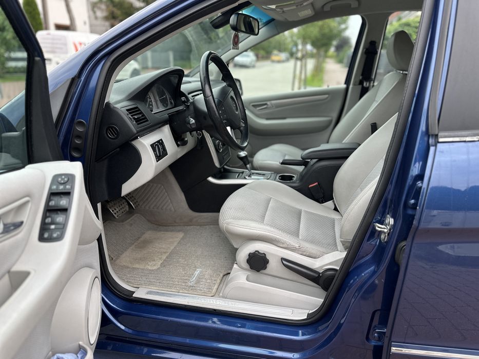 Mercedes B250 Avantgarde 140km Automat!