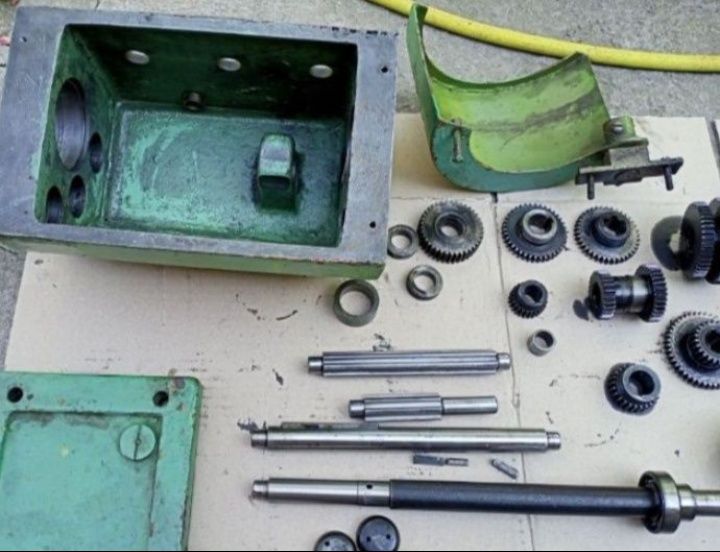 Запчастини токарний ТВ4-6 передня бабка