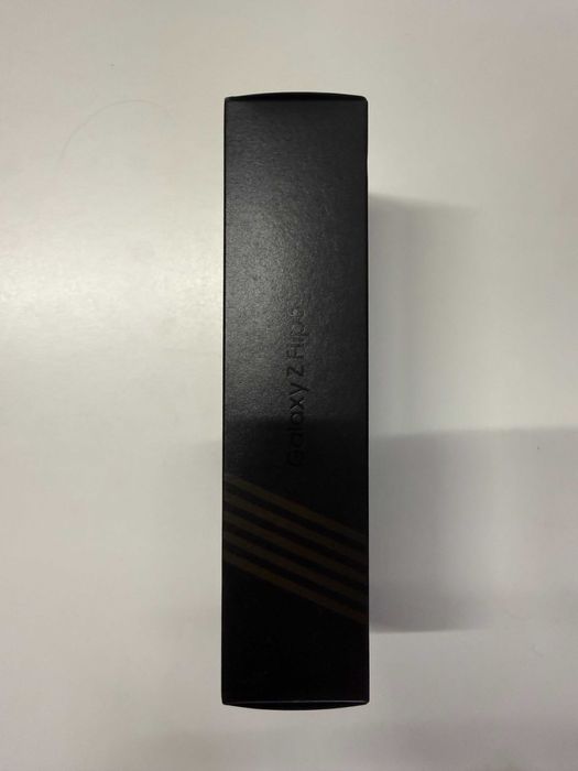 SAMSUNG  GALAXY Z FLIP 6 Olimpic Edition 12GB/512 GB NOWY Zaplombowany