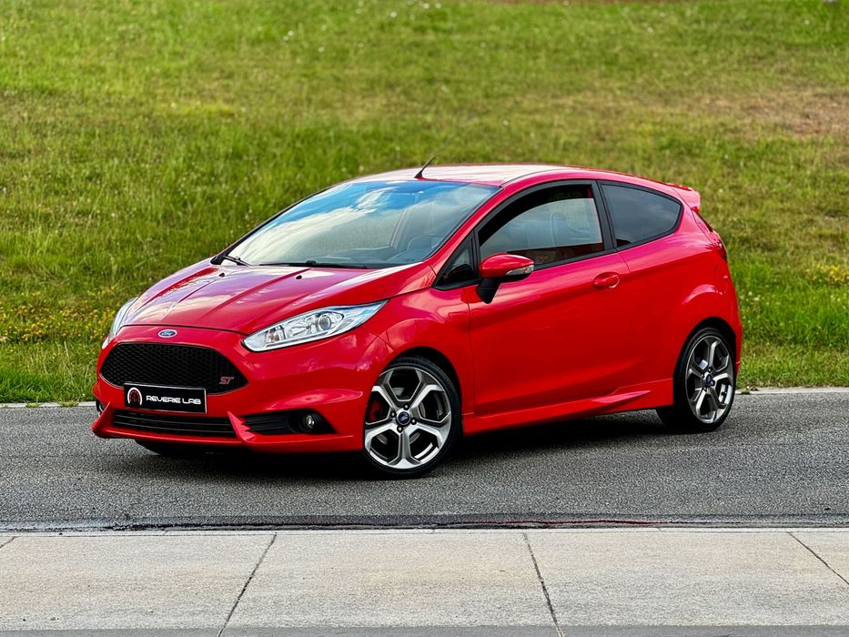 Ford Fiesta 1.6 EcoBoost with Sport Leather Package ST