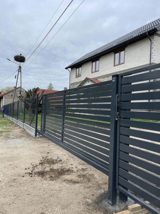 Czujak Ogrodzenia  Palisadowe żaluzja Grzebieniowe  panele Montaż