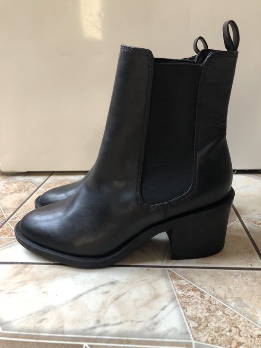 Ботильйони  H&M 39 розмір