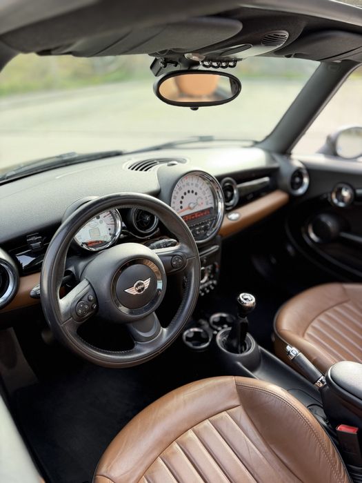 Mini  cooper  D423497782799912964