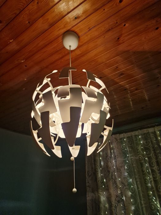 Lampa sufitowa wiszaca