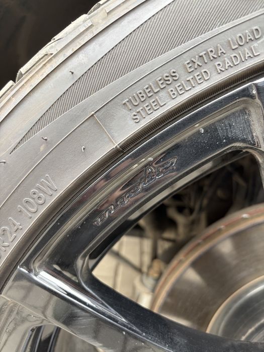 Диски  5x110 r24 + резина 285 35 24 toyo