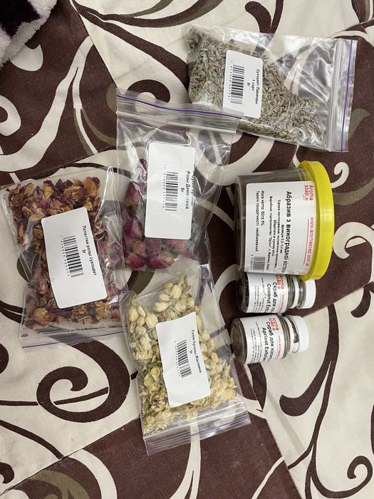 Форми для миловаріння/мила. Прикраси, скраб