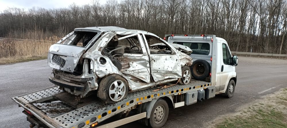 Услуги эвакуатора Люботин