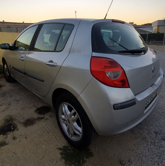 Renault Clio III 1.2 189 mil km