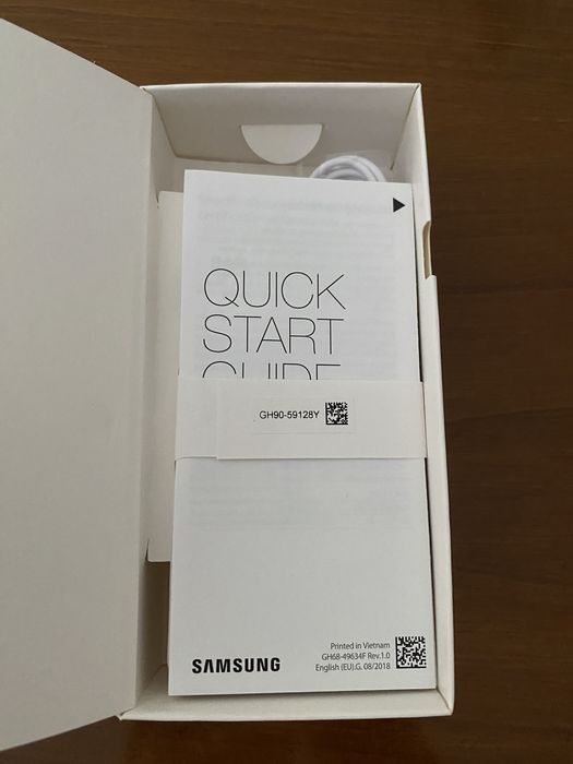 Samsung Galaxy J4+ 32GB Novo