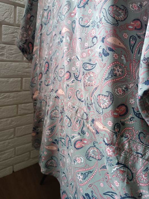 Wzorzysta luźna bluzka wiskoza 36 typu oversize
