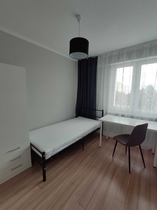 Pokój jednoosobowy | mieszkanie 3-osob.| Rondo Rataje | Piastowskie 59