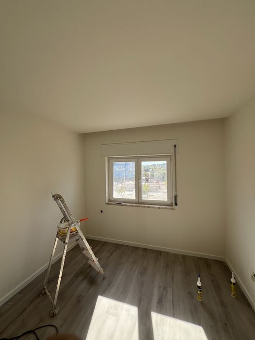 Trabalhamos  com pintura e revestimentos em pladu,Orçamentos gratuito!