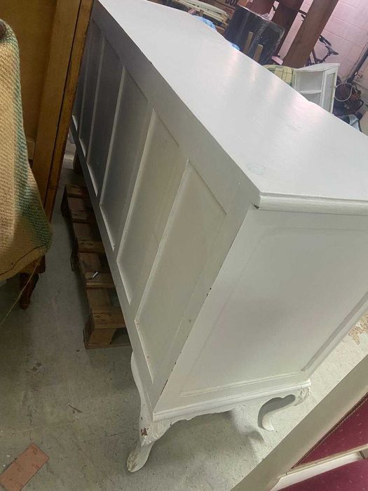 Móvel aparador para restauro