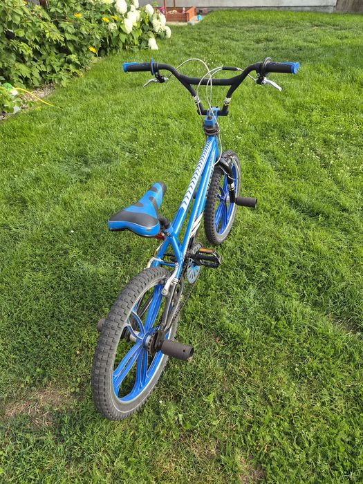 Rower niebieski bmx
