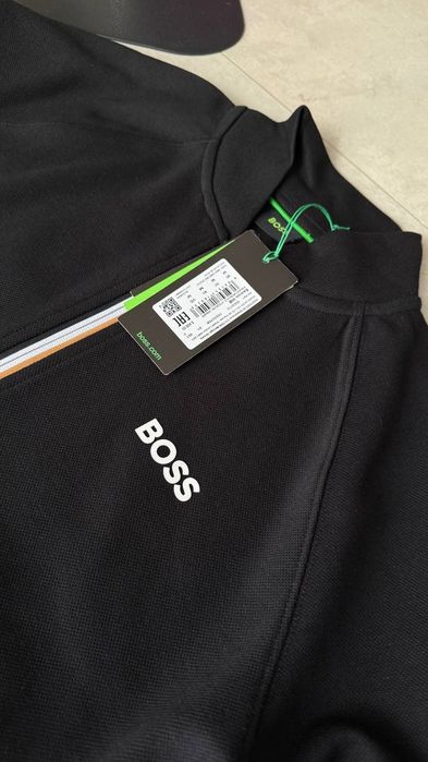 Чоловічий костюм  hugo boss  armani  Calvin Klein  чорний