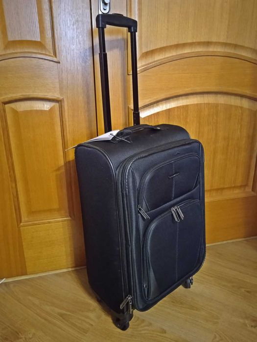 Знижка ! Чемодан, валіза U.S. Traveler Aviron Bay. Оригінал. З США