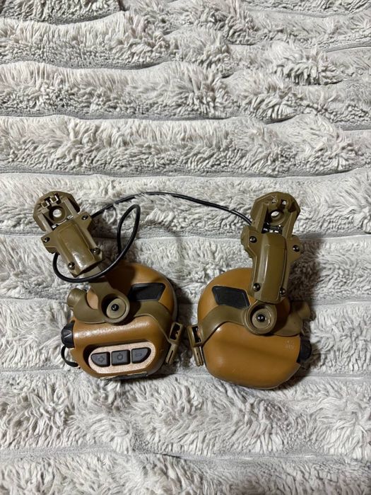 Активні навушники Earmor M31