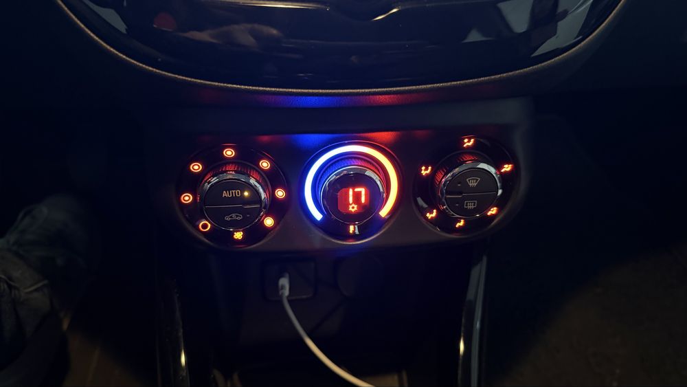 Opel Adam 1.2 Glam
